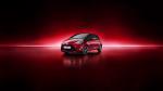 Toyota Yaris Hybrid Bi-Tone 2017 года